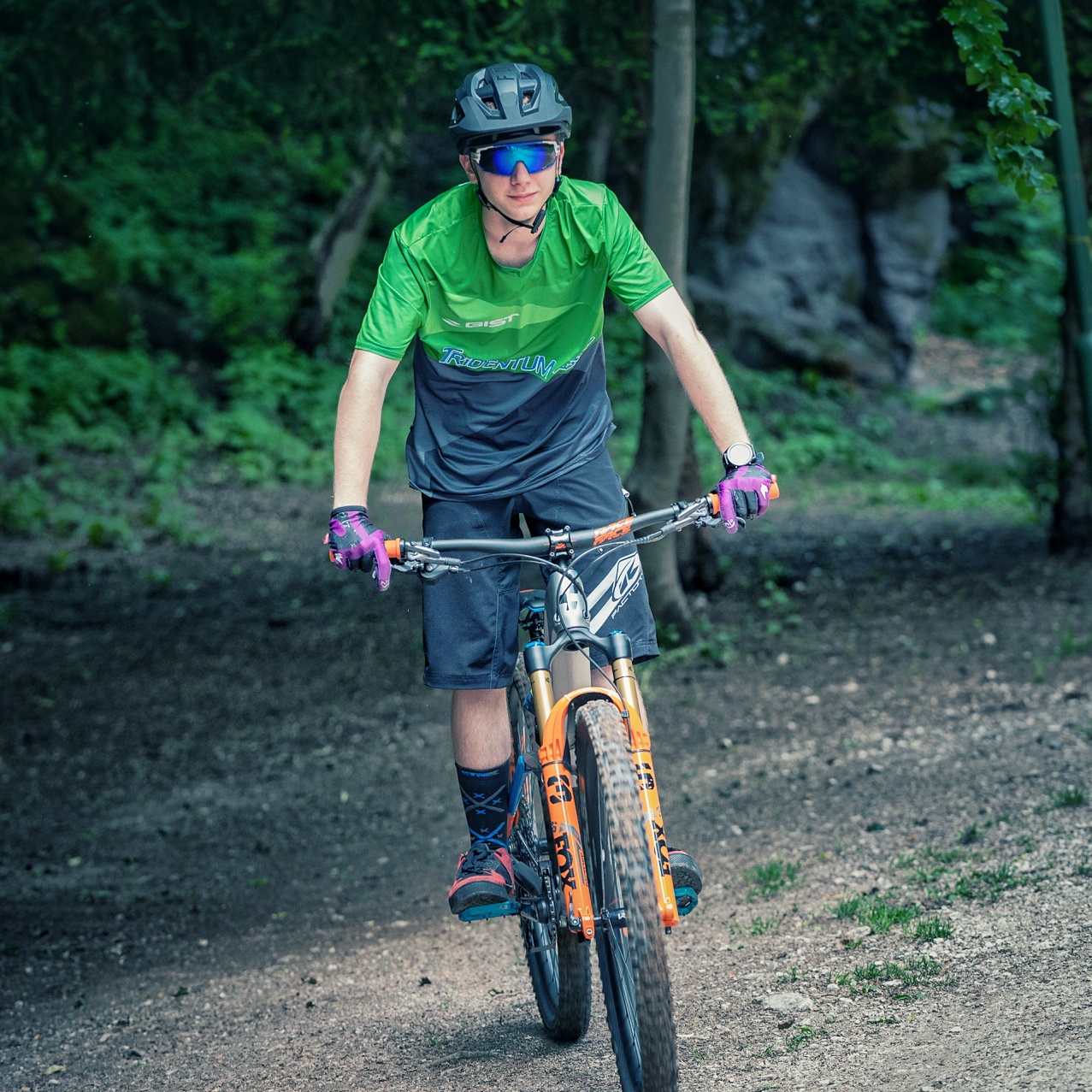 Stefano in mountain bike, fotografia 1